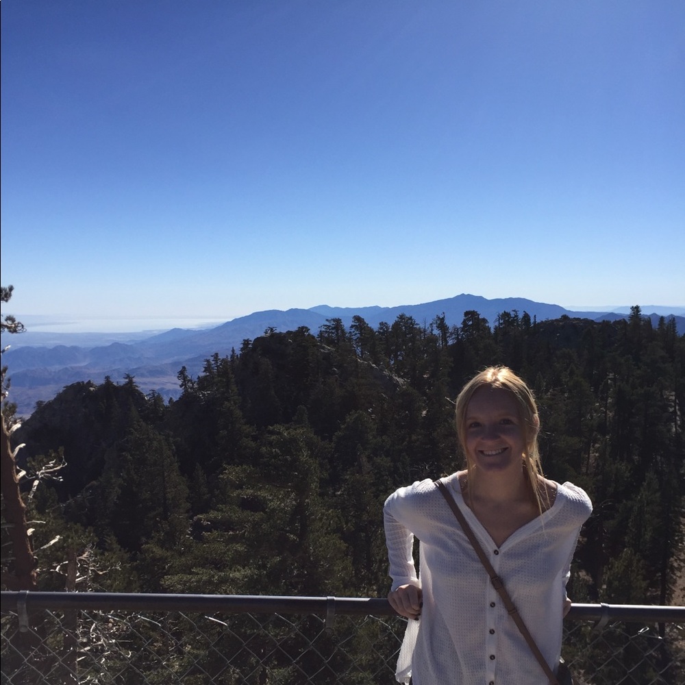 Meet your Posher, Emma